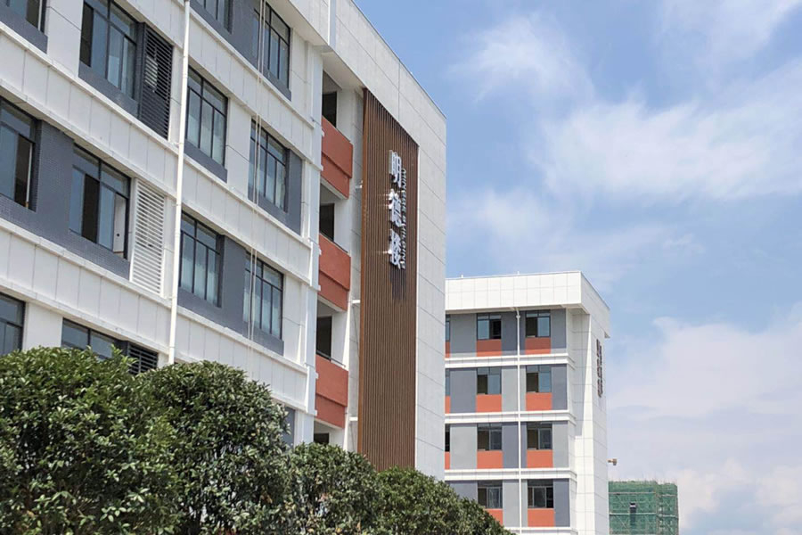 綿陽(yáng)安州東辰國(guó)際學(xué)校