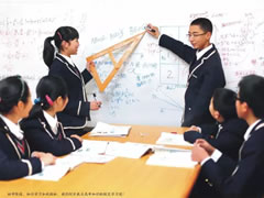 「實(shí)錄：東辰學(xué)子的一天」讓孩子因?yàn)闁|辰而幸福