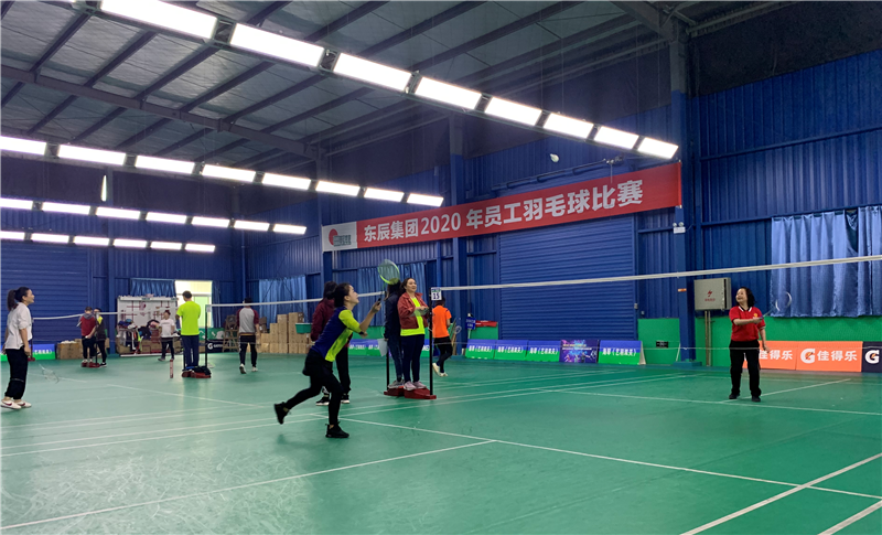 打球要快,姿勢要帥