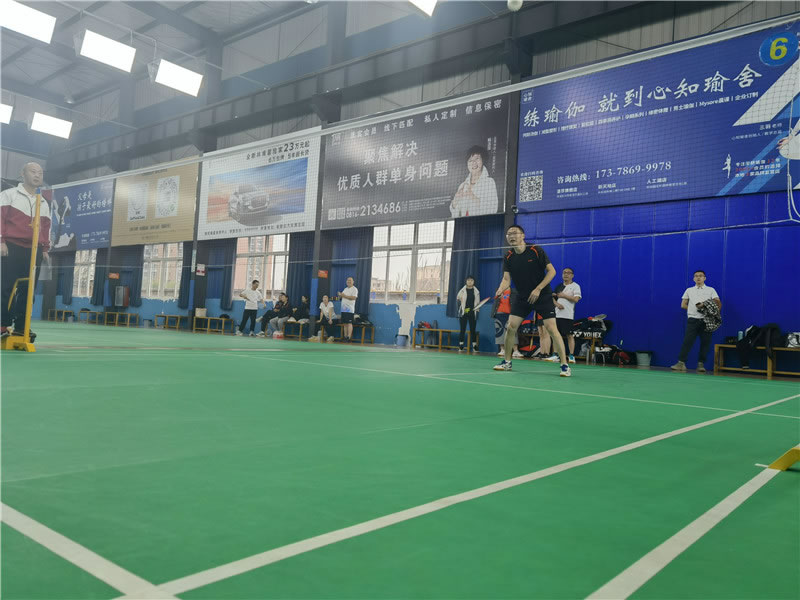 輕羽飛揚(yáng) 一拍精彩——2023年員工羽毛球比賽10.jpg